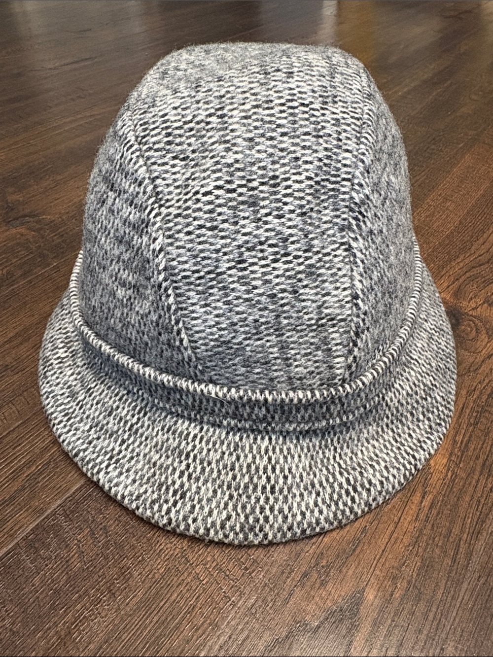 KANGOL Gray Tweed Knit Bucket Hat British style Unisex size medium